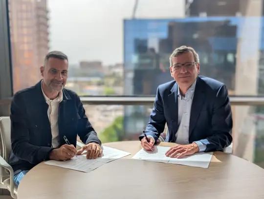 Diaverum renueva su compromiso con ALCER