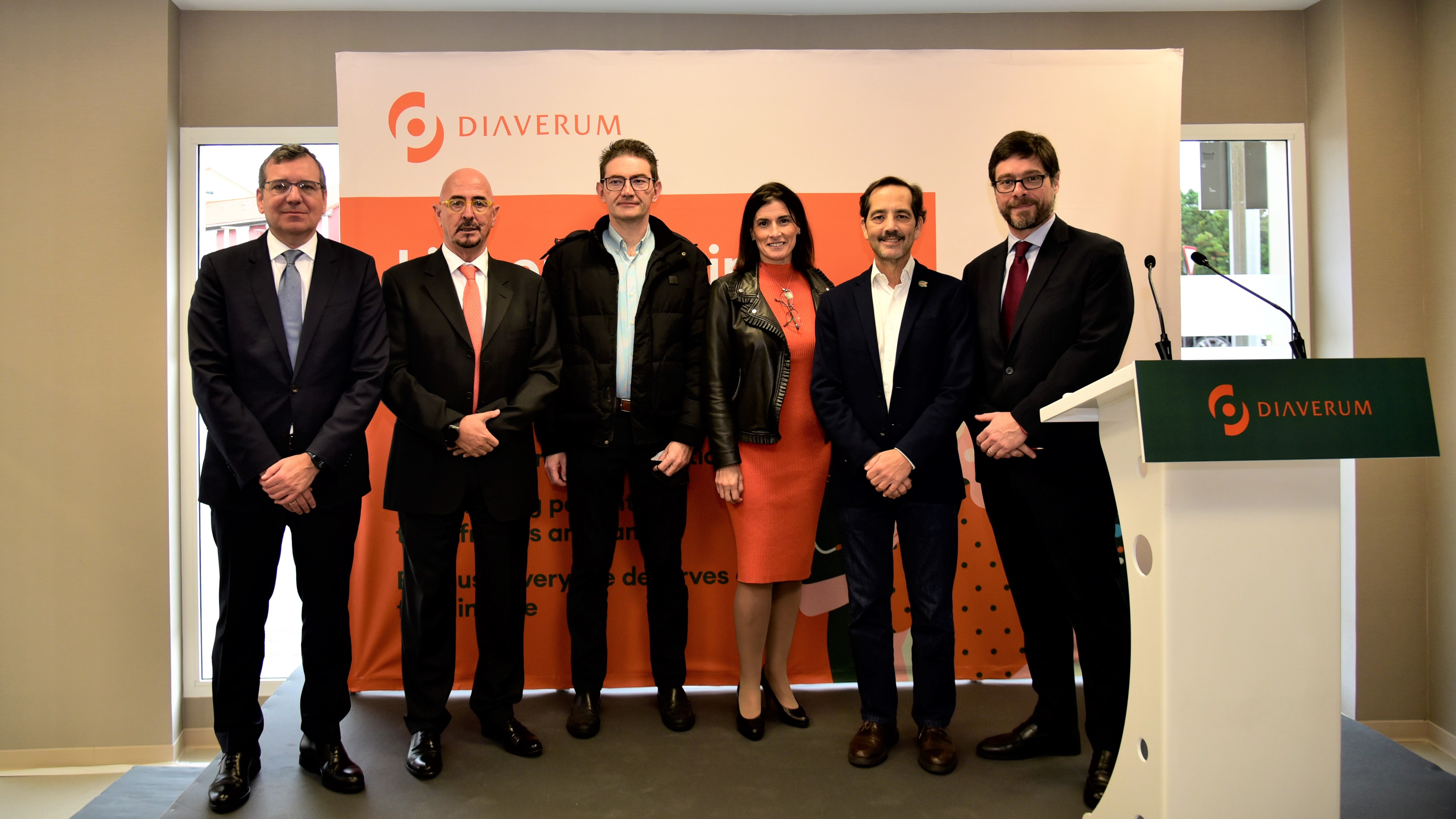 Inauguración de dos centros de diálisis en Cantabria
